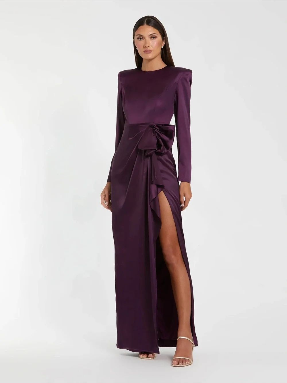 NWT Long Sleeve Satin Structured Bow
Draped Column Gown Size 4 Eggplant